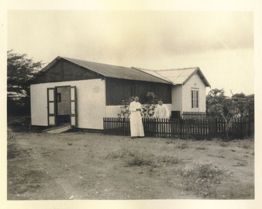 194054 Het eerste gebouw is gebruiksklaar (Haiti)