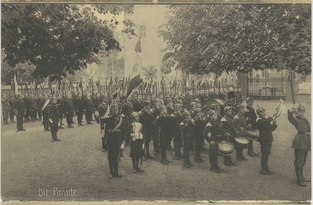 182115 Parade te Bleijerheide