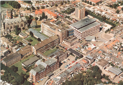 162055 Ziekenhuis St. Joannes de Deo te Haarlem vanuit de lucht