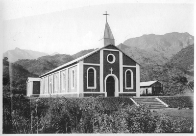 161317 Kerkje in de bergen van de parochie Singisai, bisdom Morogoro Tanzania