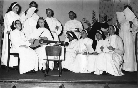 130580 Sint Dominicusfeest in het Sint Agnes Dominican convent in de wijk Woodstock te Kaapstad, Zuid-Afrika