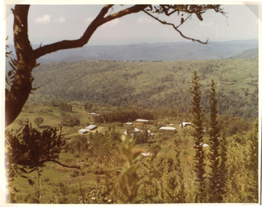 230203 Panorama-opname van de missiepost in de heuvels te Jacco (Ethiopië)