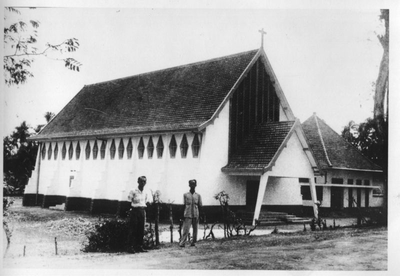 230339 Kerk van de Lazaristen op Oost-Java te Wilingi (Indonesië)