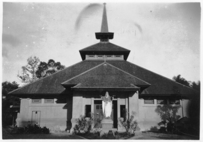 208448 De H. Hartkerk te Poegeran op Java (Indonesië)