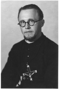 236067 Pater Peter Schins o.m.i. (1912-1971), missionaris te Ceylon/Sri Lanka (Indonesië)