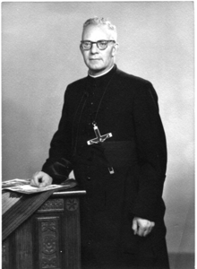 236081 Pater Adriaan Visser o.m.i. (1909-1992)