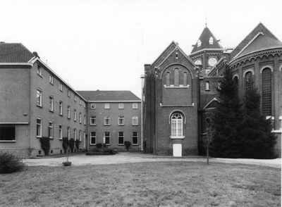 186407 Klooster van de communiteit te Roosendaal