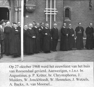 186422 Foto bij gelegenheid van het eeuwfeest van het huis te Roosendaal