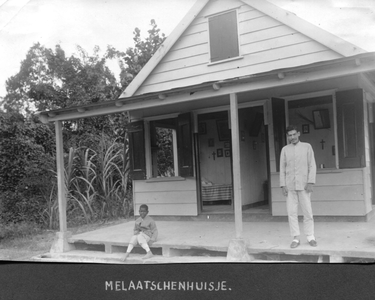 186489 Melaatsenhuis op de melaatsenkolonie Sint Gerardus Majellastichting te Paramaribo (Suriname)