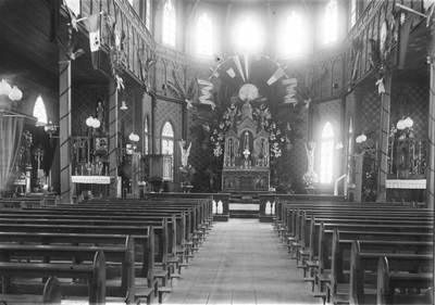 186525 Interieur van de parochiekerk Sint Rosa te Paramaribo (Suriname)