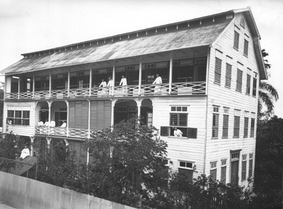 186537 Sint Paulushuis aan de Monseigneur Wulfinghstraat Paramaribo (Suriname)