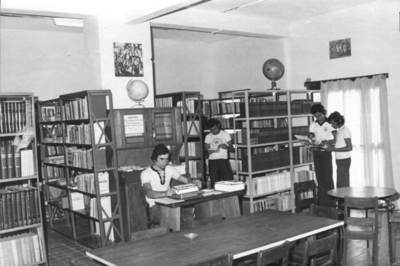 187099 Bibliotheek van de technische school van de Redemptoristen bij de Universiteit van Campina Grande te Pernambuco ...