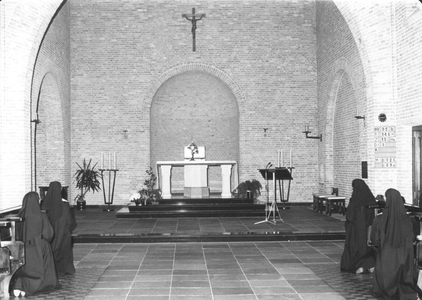 216068 Eeuwigdurende aanbidding in de kapel van de priorij Fons Vitae te Heesch