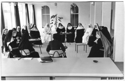 156100 Vergadering van monialen in Werkhoven