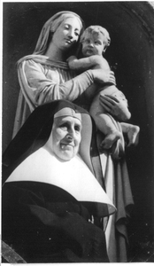 242099 Moeder-overste Nunez van de Dochters van O.L. Vrouw te Carcassonne, Frankrijk