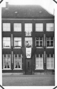 196045 Oranjefeest bij de communiteit Bethlehem (Steegstraat 22) te Roermond