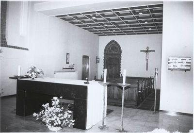 214109 Het koor van het klooster Mariadal te Venlo na de verbouwing in 1965. Het zitgedeelte in de kapel voor de ...