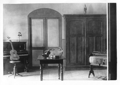 184195 De muziekkamer van het klooster en internaat Welgelegen te Willemstad (Curaçao)