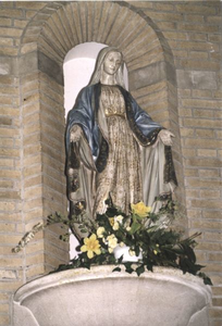 116197 Mariabeeld in de kapel van klooster Sancta Monica in Esch