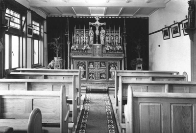 152351 De kapel van de zusters in het Petrus Canisius Retraitehuis te Bergen