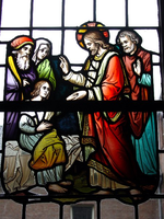 VW-P017-Ag0067f Glas-in-loodfragment, Jezus en het dochtertje van Jairus