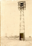 8 Overgangskast van bovengronds naar ondergronds hoogspanningsnet; ca. 1922