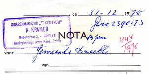 BR_KRAMER_001 Brielle, R. Kramer - Sigarenmagazijn 't Centrum R. Kramer, (1974)