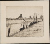 SPUIJBROEK_047 Gezicht op Brielle vanaf de Buitenhaven, met de St. Catharijnekerk en de Kalkfabriek, ca. 1935