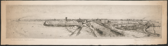 SPUIJBROEK_107B Gezicht op de vesting van Hellevoetsluis vanaf de vuurtoren. Van links naar rechts de Werkhaven, de ...