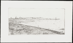 SPUIJBROEK_162 Gezicht op Hellevoetsluis vanaf de Struytse Gorzen (Gorzenpad). Op de achtergrond de skyline van de ...