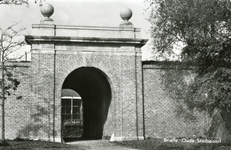 PB0113 De Kaaipoort na de restauratie, 1972