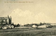 PB0146 De Ommegang van de houten Bedevaartskerk is ingestort door de storm op 30 september 1911, 1911