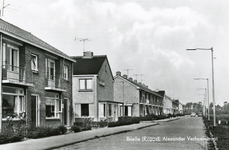 PB1086 Kijkje in de Alexander VerHuellstraat, 1968