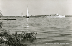 PB1233 Watersport op het Brielse Meer, 1958
