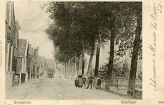 PB2947 Kijkje op de Dorpsstraat, ca. 1905