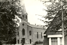 PB2955 De hervormde kerk van Hekelingen, 1979