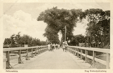 PB3003 De brug bij de Brielse Poort, ca. 1915