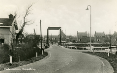 PB3072 De brug over het Kanaal door Voorne, 1952