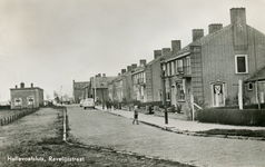 PB3254 Kijkje op de Ravelijnstraat, ca. 1950