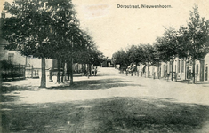 PB4019 Kijkje in de Dorpsstraat, 1922
