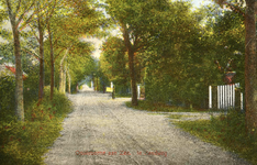 PB5816 Oostvoorne; Kijkje in de Eerste Zzandweg, ca. 1935