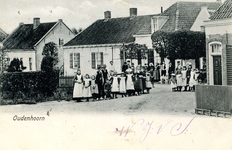 PB7087 Kijkje op de Molenweg vanaf de Kaatsbaan, ca. 1904