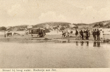 PB7112 Het strand bij hoog water, ca. 1933