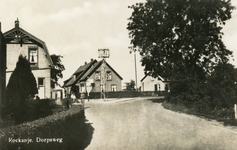 PB7575 Kijkje in de Dorpsweg, ca. 1948
