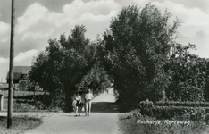 PB7652 Kijkje in de Korteweg, ca. 1950