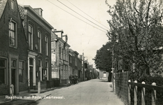 PB9960 Kijkje op de Havenkade met het Raadhuis, ca. 1915