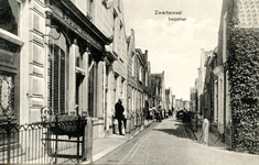 PB9978 Kijkje in de Dorpsstraat, 1913