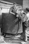DIA00017 Inzamelen van beschadigde elektrische kooktoestellen; Februari 1953