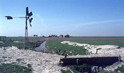 DIA00230 Het gebied rond de Bernisse voor de ontwikkeling tot recreatiegebied. Polder De Buitengorzen. Op de ...