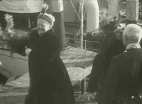 DIA01058 Emma arriveert per schip in Brielle; 1 april 1922